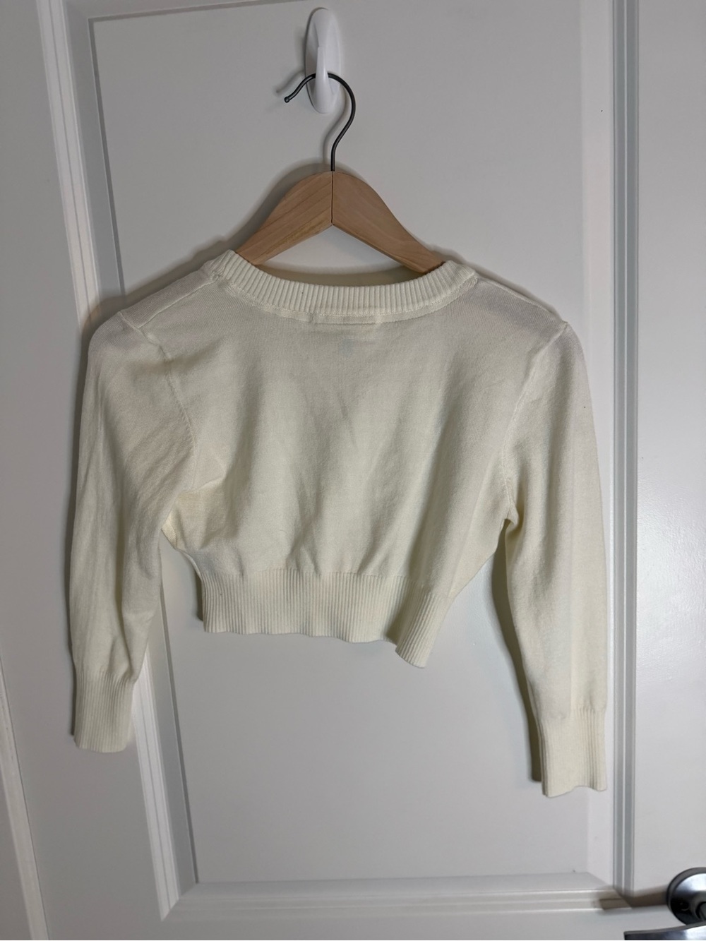 Cropped V-Neck Sweaters Set ModCloth - Picture 7 of 9